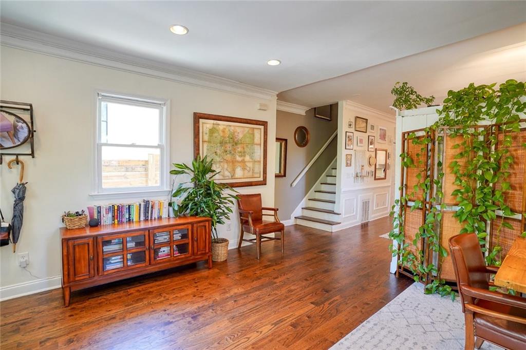 349 Cameron Street SE