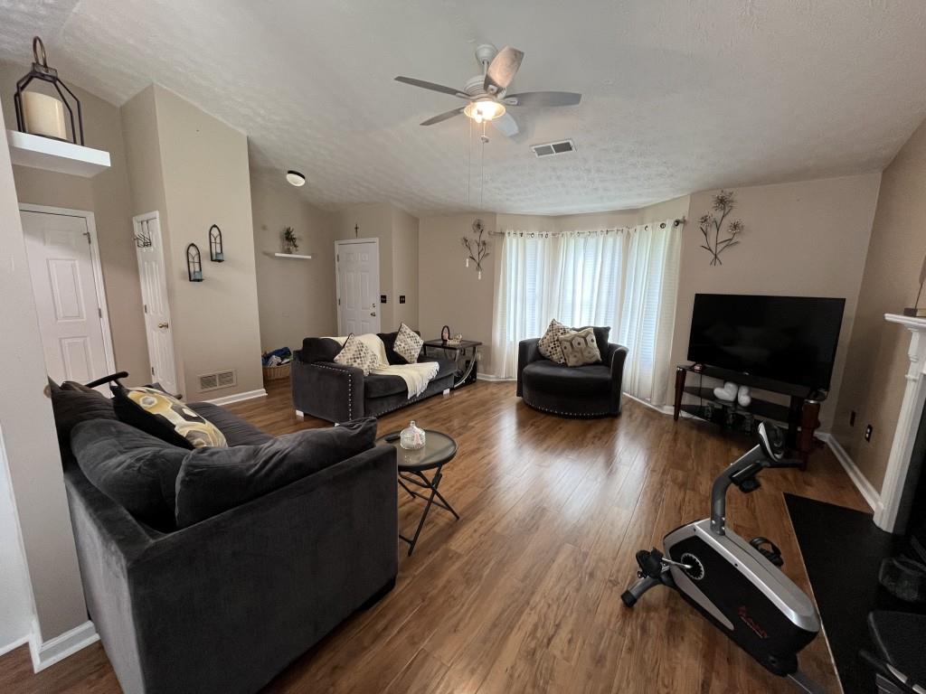 2529 Feathertree Lane, Lawrenceville, Georgia image 7