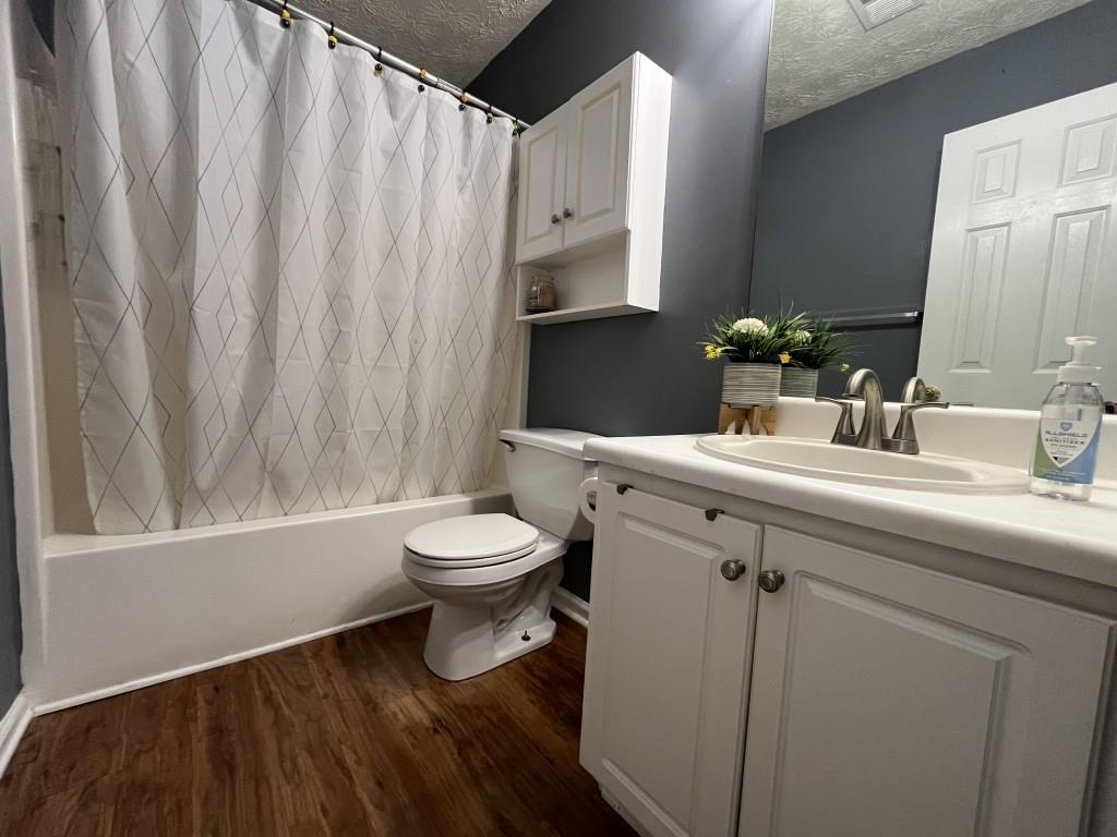 2529 Feathertree Lane, Lawrenceville, Georgia image 16