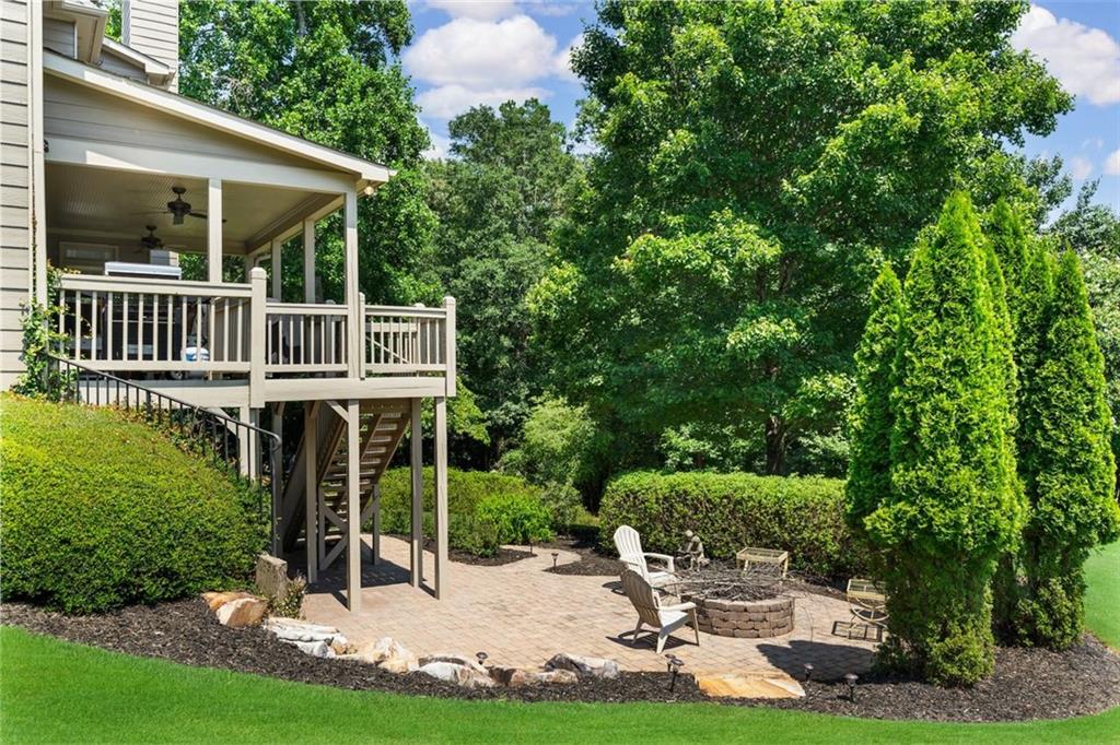 825 River Trace Court