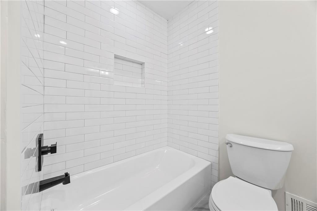 Gant Quarters - Residential