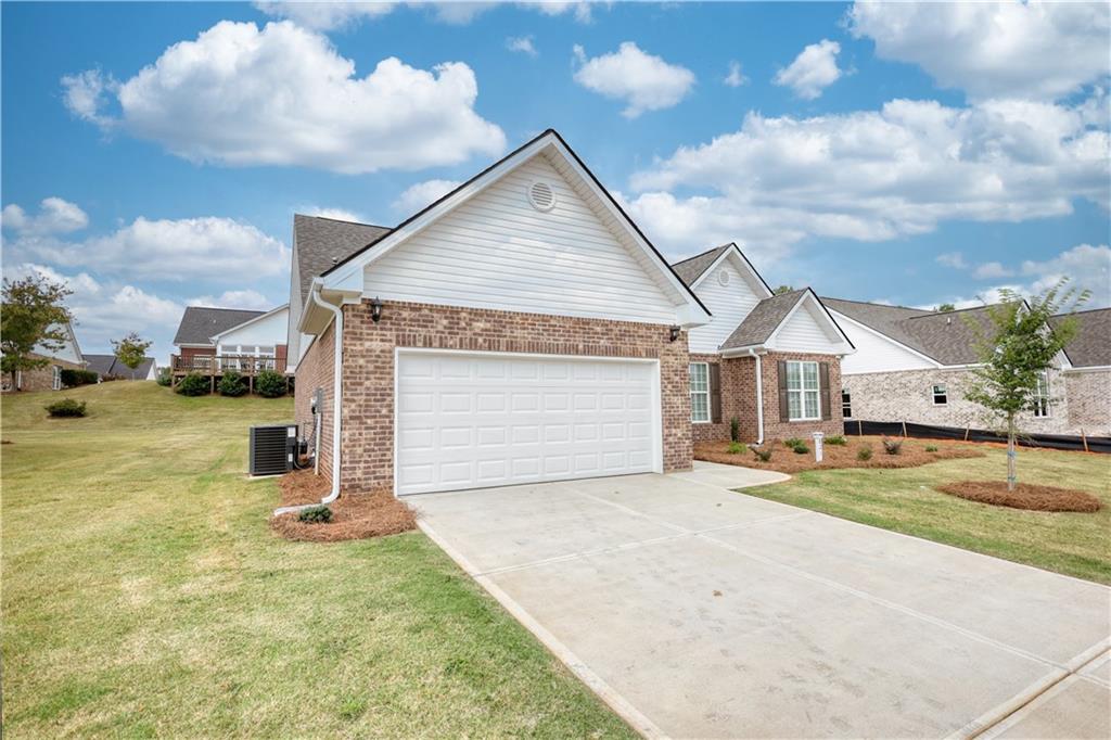 711 Park Place Way, Social Circle, Georgia image 5