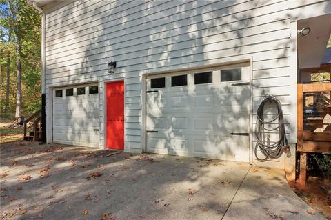 A home in Douglasville