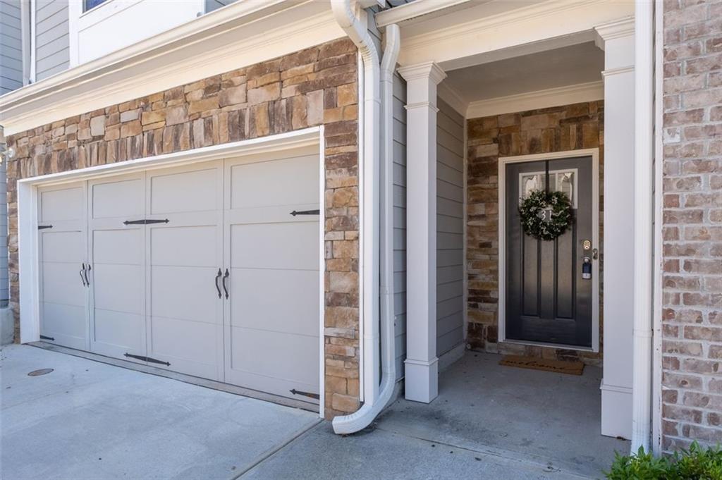5317 RADFORD Loop