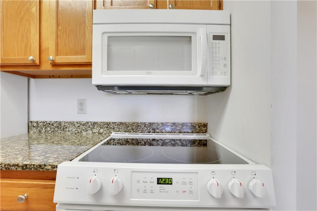 300 Johnson Ferry Road NE B1002