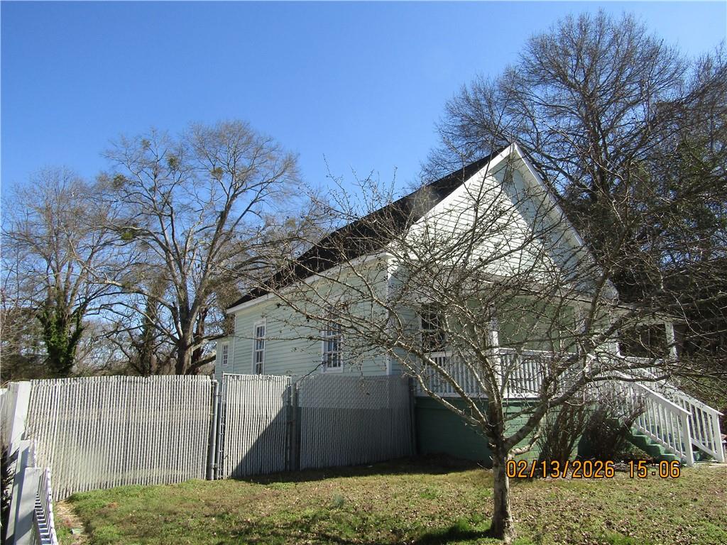 1645 Main Street