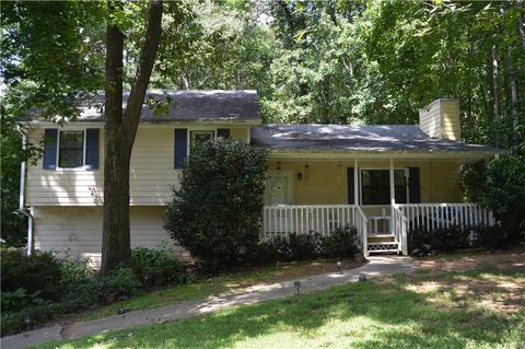 A home in Douglasville