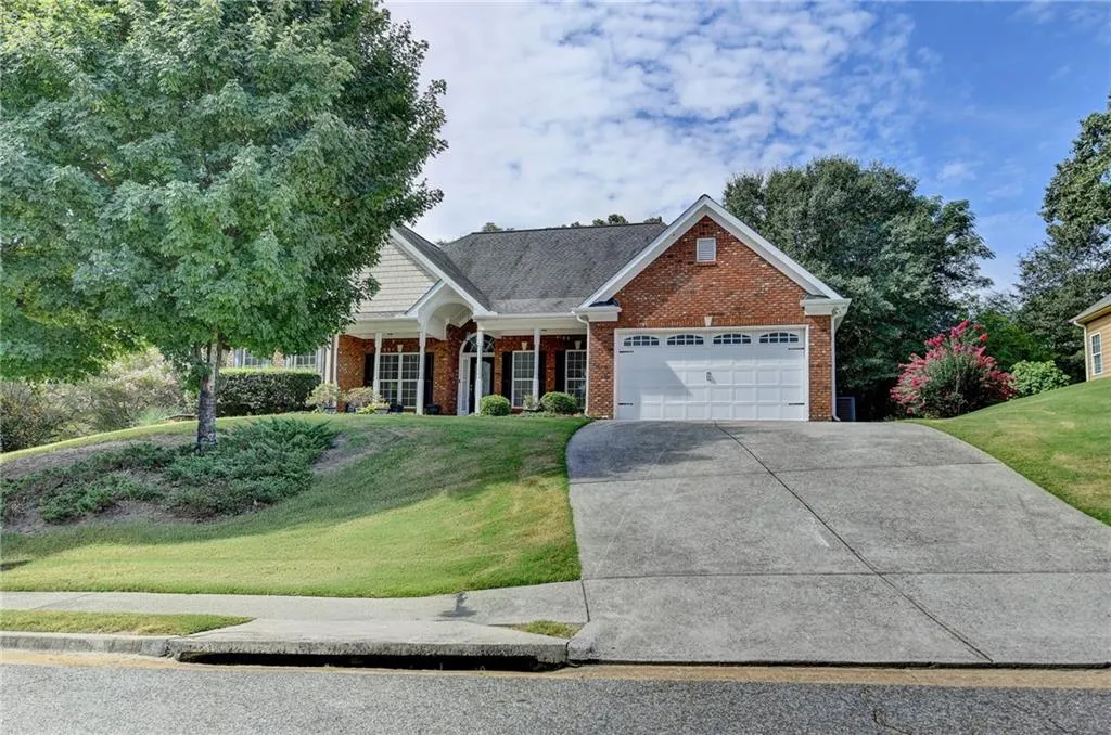 Dacula, Georgia 30019, United States, 3 Bedrooms Bedrooms, ,2 BathroomsBathrooms,Residential,Pending,200854