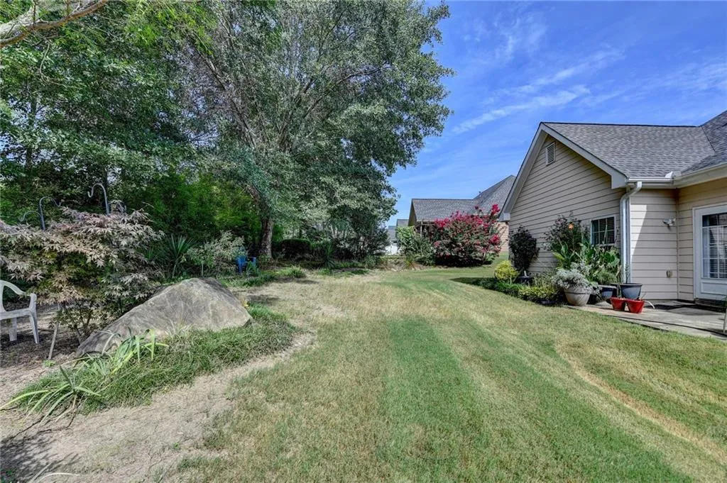 Dacula, Georgia 30019, United States, 3 Bedrooms Bedrooms, ,2 BathroomsBathrooms,Residential,Pending,200854