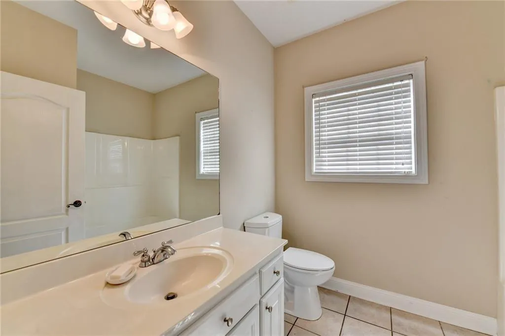 Dacula, Georgia 30019, United States, 3 Bedrooms Bedrooms, ,2 BathroomsBathrooms,Residential,Pending,200854