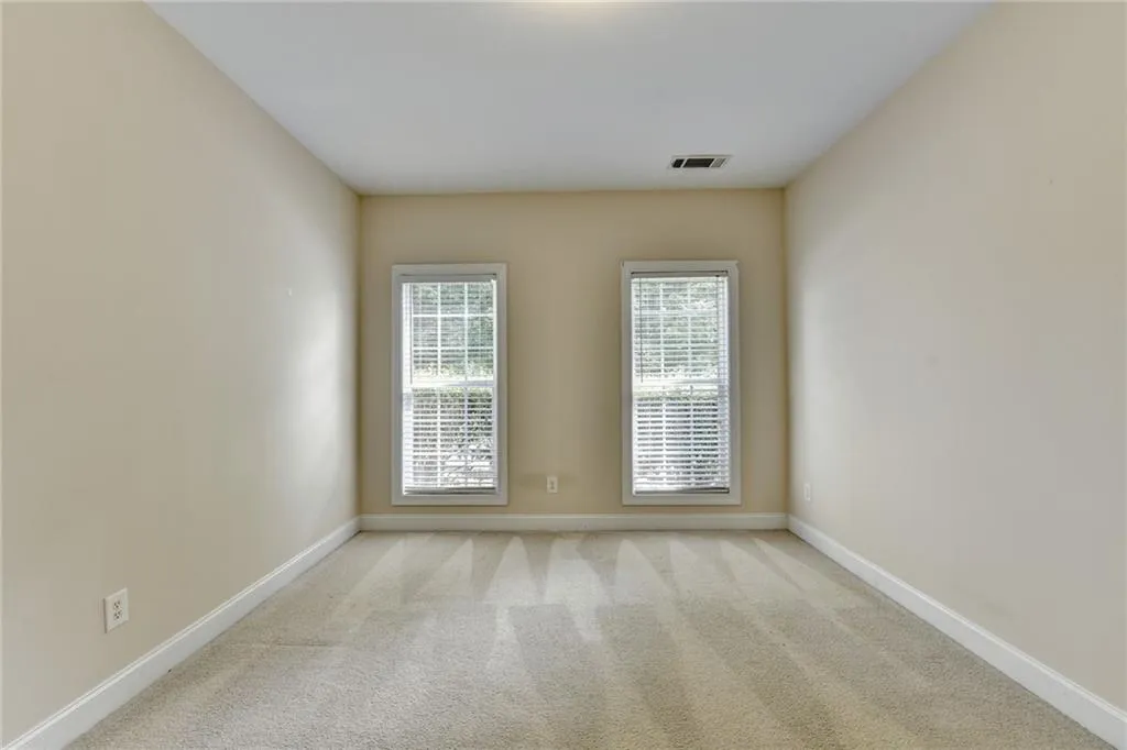 Dacula, Georgia 30019, United States, 3 Bedrooms Bedrooms, ,2 BathroomsBathrooms,Residential,Pending,200854