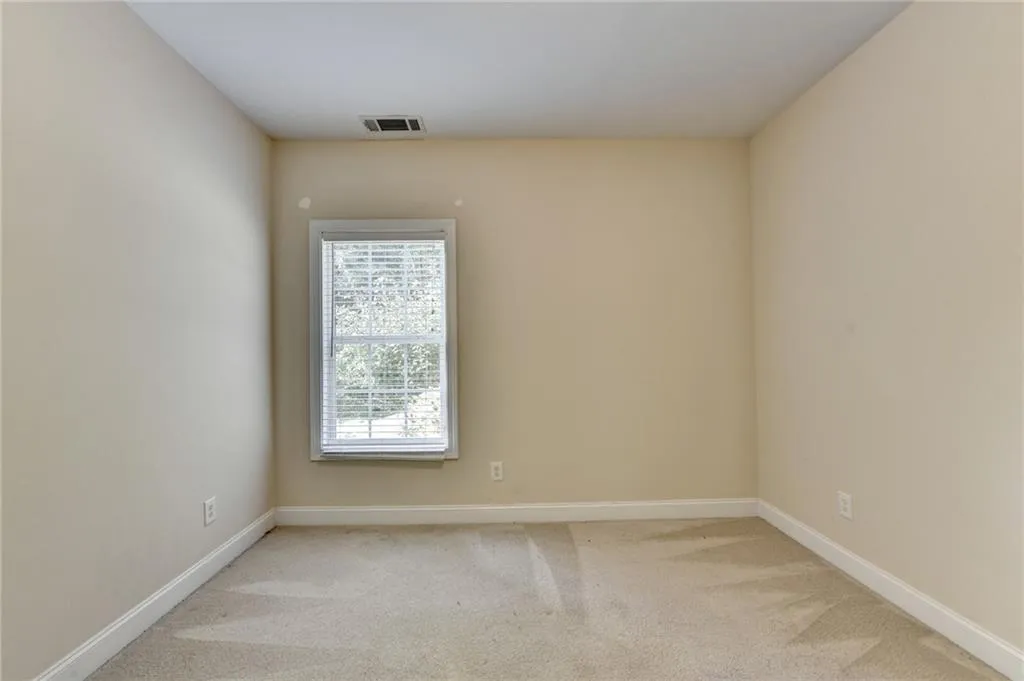 Dacula, Georgia 30019, United States, 3 Bedrooms Bedrooms, ,2 BathroomsBathrooms,Residential,Pending,200854