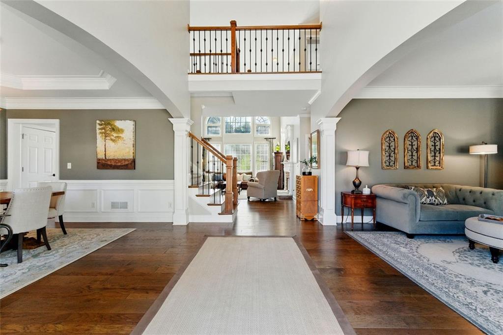 317 Vista Lake Drive, Suwanee, Georgia image 3