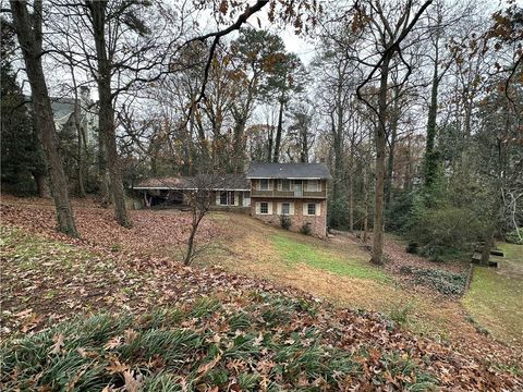 805 Loridans Circle NE Atlanta GA 30342