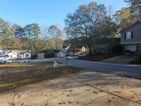 A home in Stone Mountain