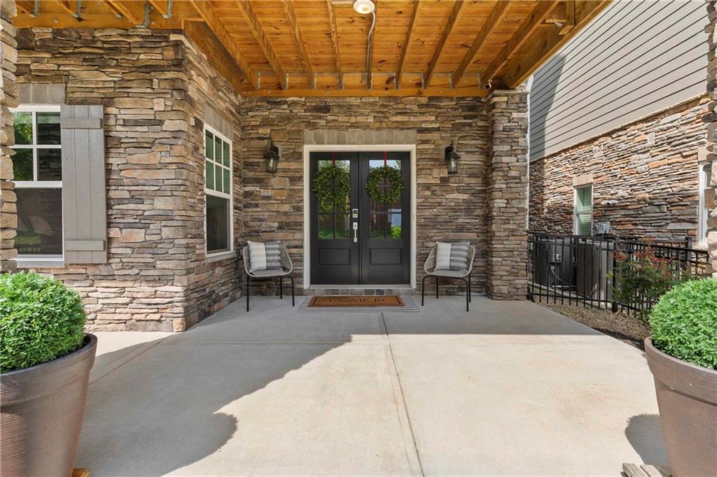 1472 Fairmont Avenue NW