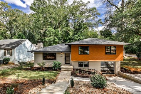 Photo of 1282 Thomas Road, Decatur, GA 30030 (MLS # 7661985)