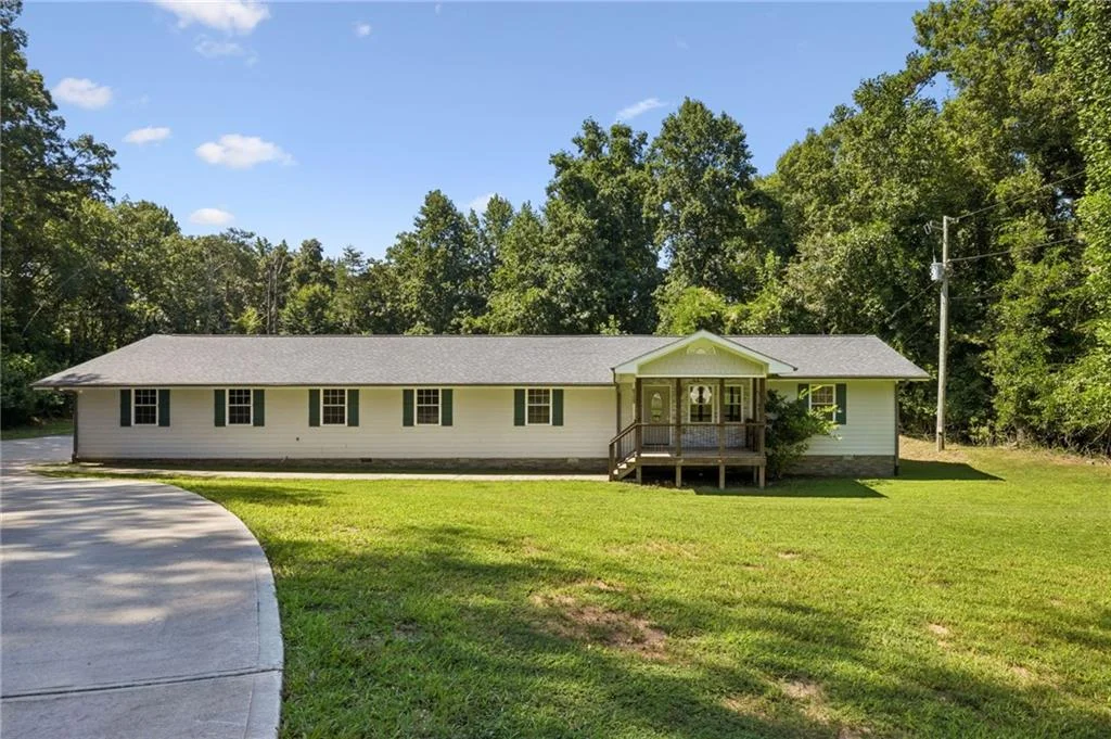 6113 Grant Ford Road
