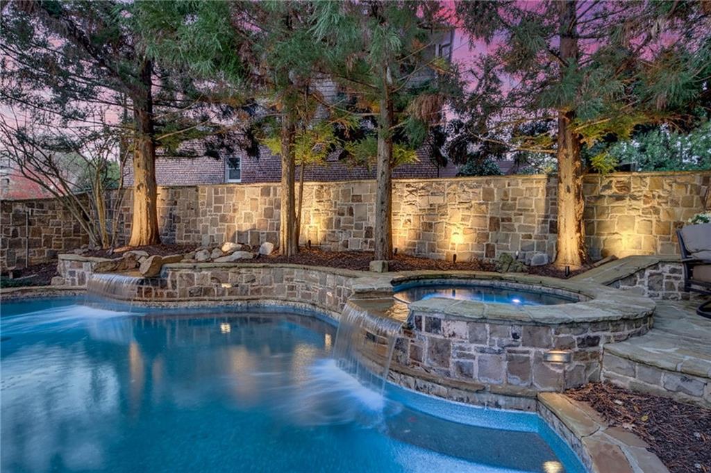 3819 Rockhaven Court