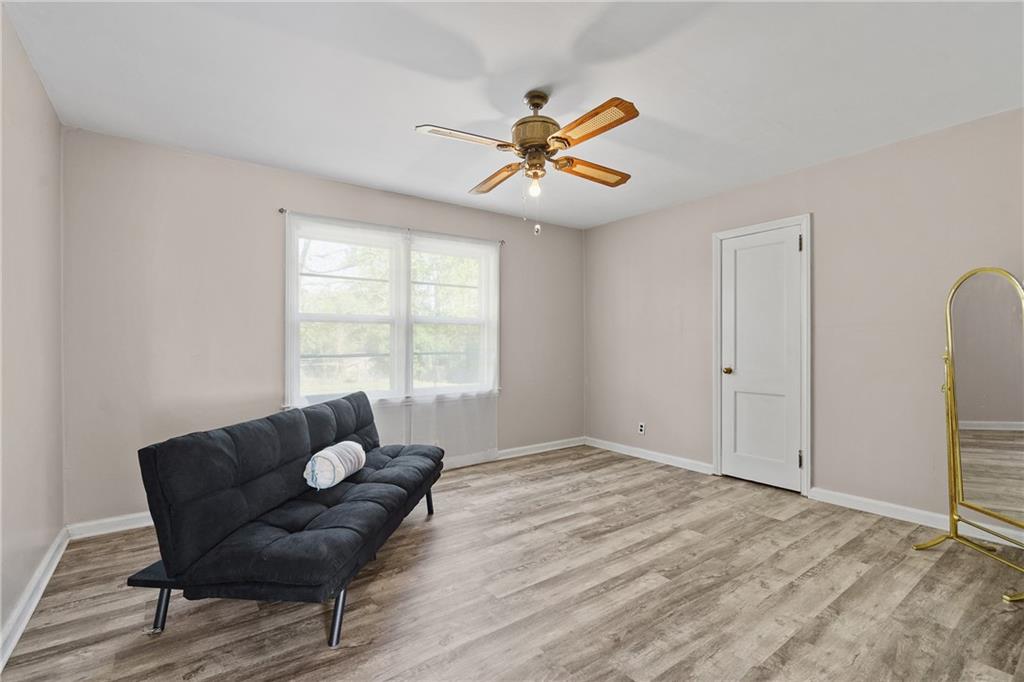 566 Huff Street, Lawrenceville, Georgia image 25