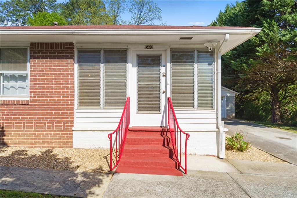 566 Huff Street, Lawrenceville, Georgia image 8