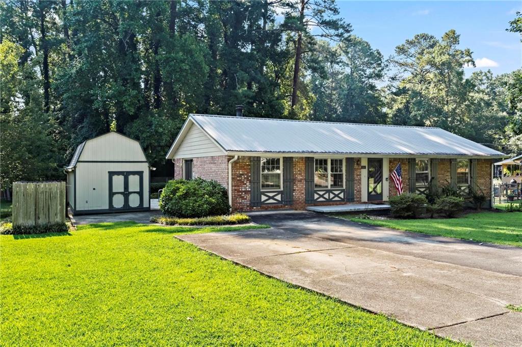 3361 Pawnee Trail SW
