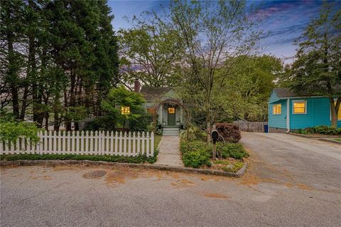 Homes For Sale - 712 Berkeley Avenue<br/> Atlanta, GA 30318