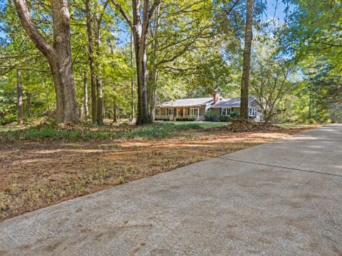 Homes For Sale - 70 Mystic Lane<br/> Social Circle, GA 30025
