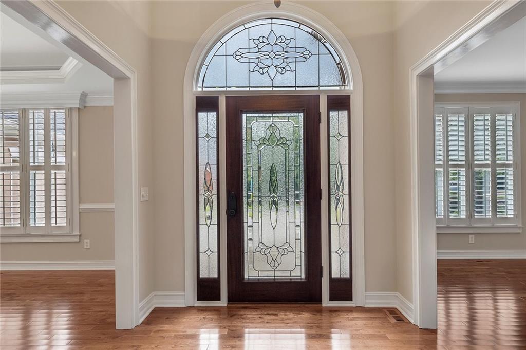 505 Knoll Pointe