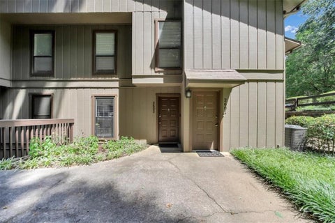 Condo For Sale - 2602 Cumberland Court<br/> Cobb County, Smyrna, GA 30080