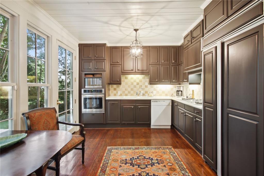 Haynes Manor - Residential