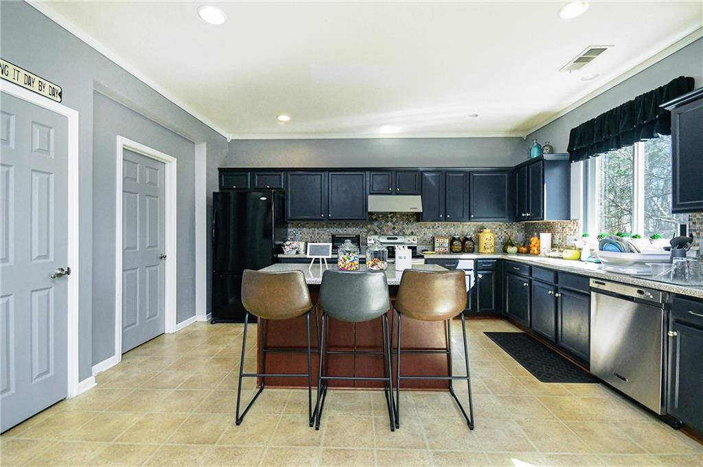 977 Forest Knoll Court, Lithia Springs, Georgia image 7