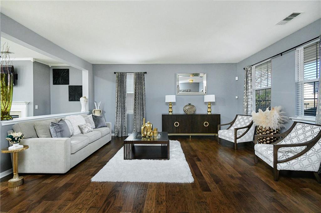 977 Forest Knoll Court, Lithia Springs, Georgia image 3