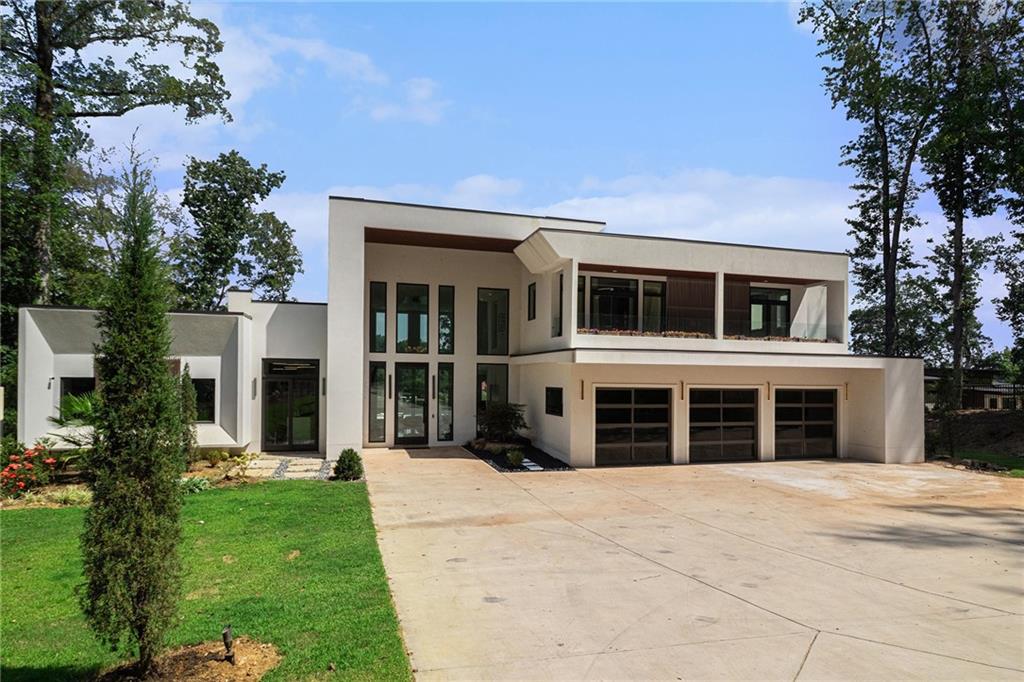 2730 Emerald Drive