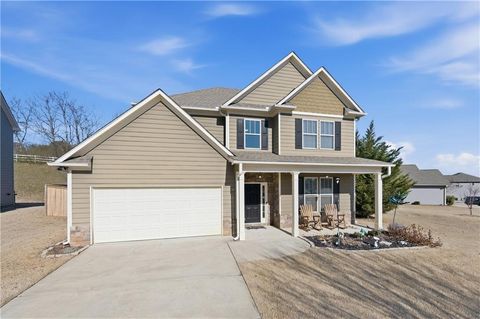 Homes For Sale - 225 Brooks Village Drive<br/> Pendergrass, GA 30567