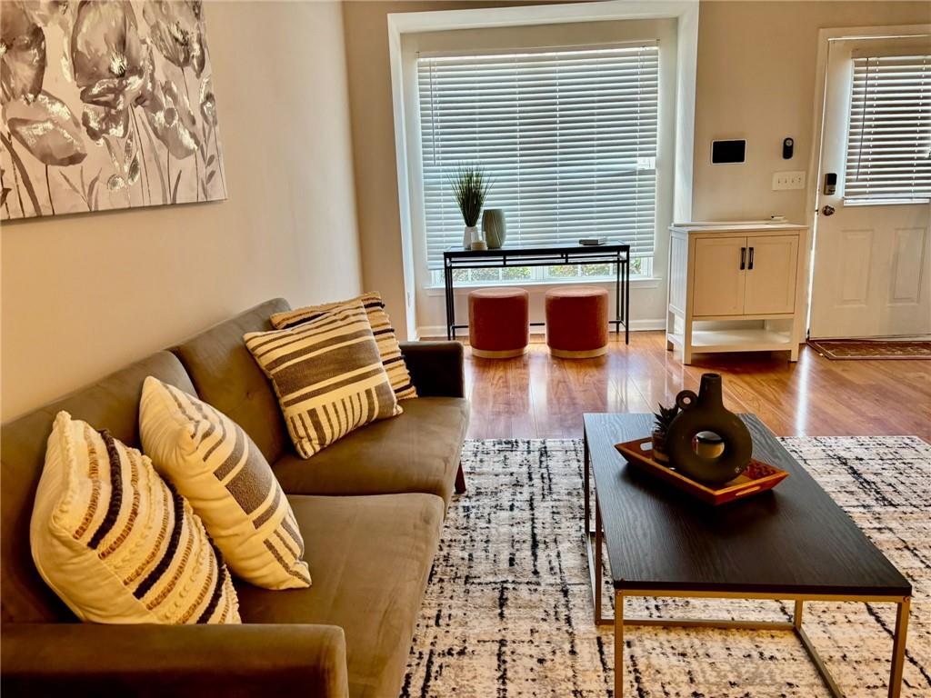 256 Paden Cove Trail