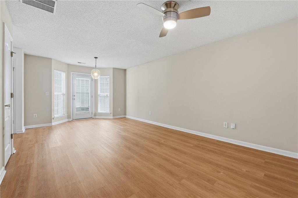 252 Darbys Crossing Court