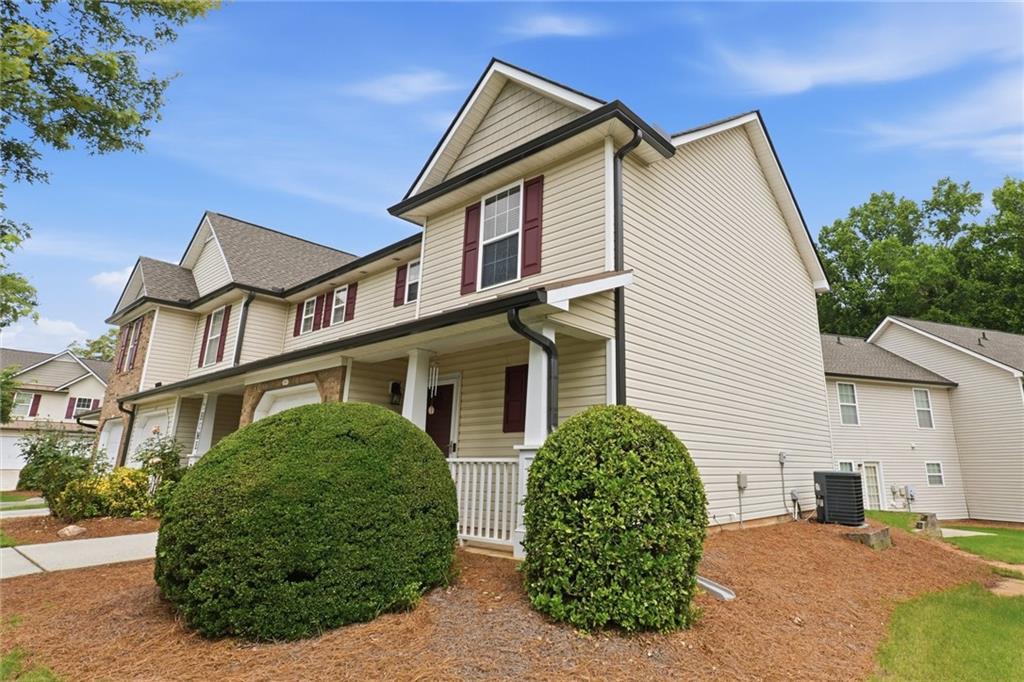 252 Darbys Crossing Court