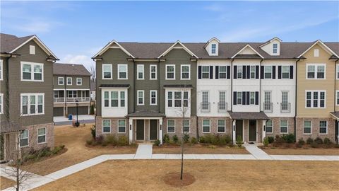 Townhouse For Sale - 4240 Baden Alley<br/> Duluth, GA 30097