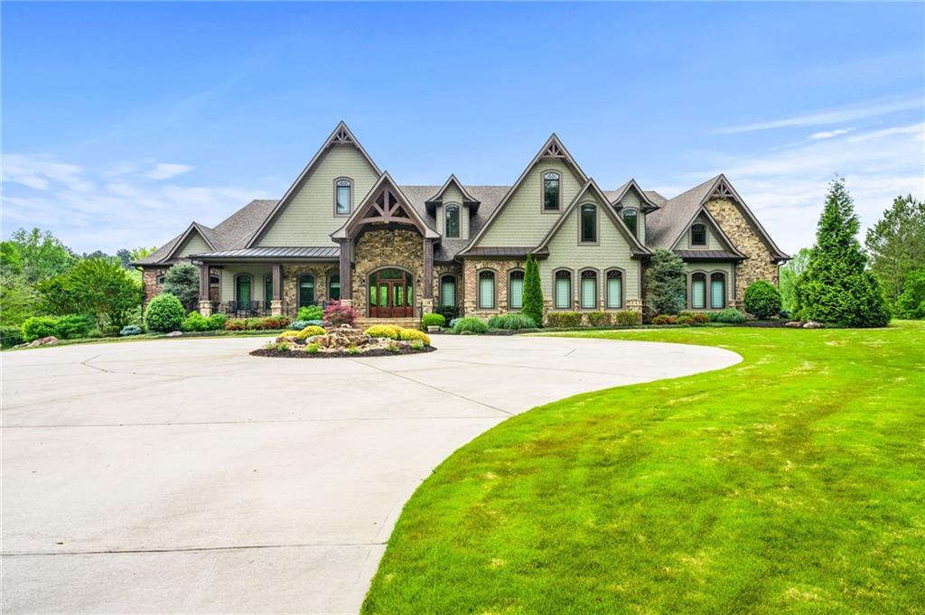 1101 N Flat Rock Road