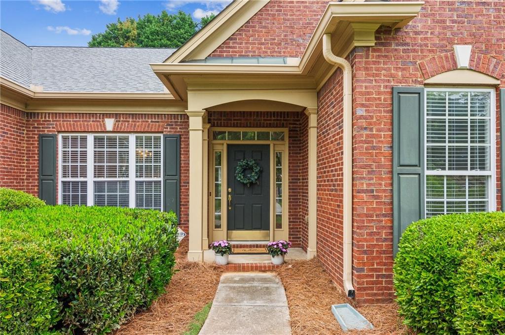 1815 Montcliff Drive, Cumming, Georgia image 2