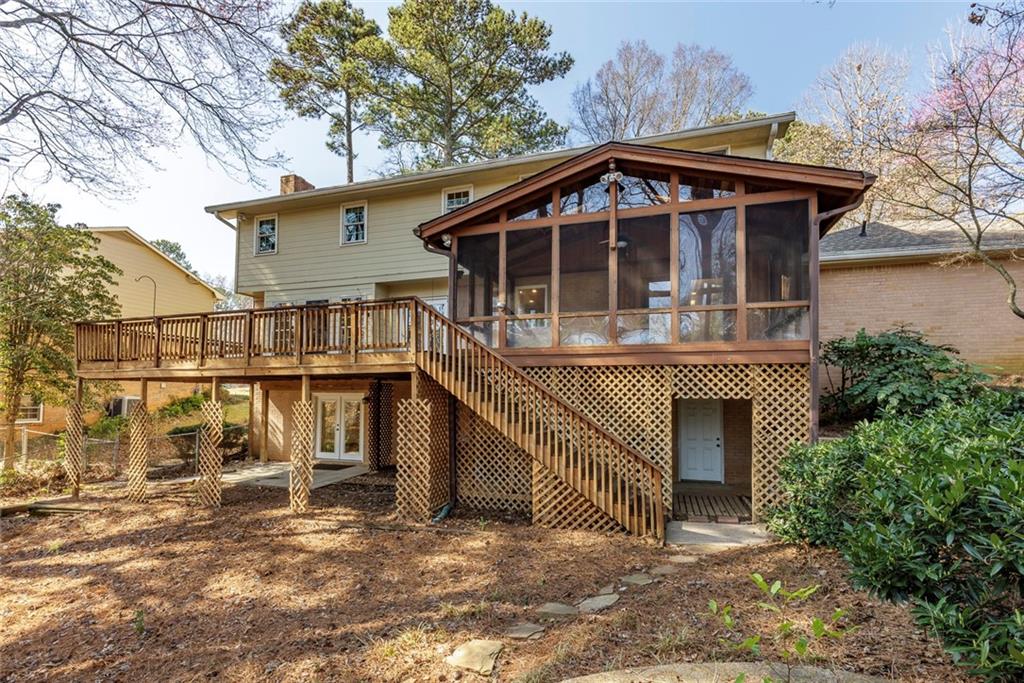 5385 Saffron Drive, Dunwoody, Georgia image 13