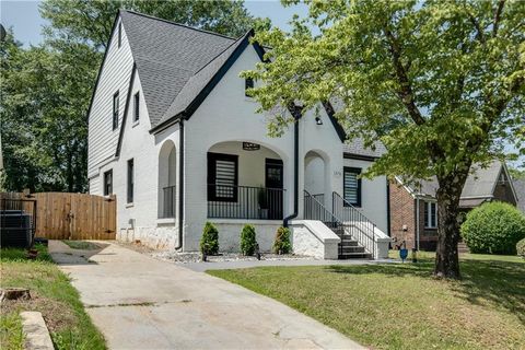 Photo of 1576 Beecher Street SW, Atlanta, GA 30310 (MLS # 7247966)