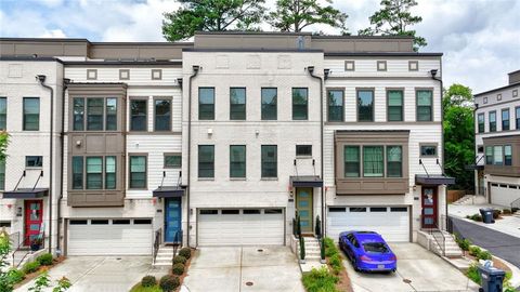 Townhouse For Rent - 1145 Rivard Circle<br/> Atlanta, GA 30318