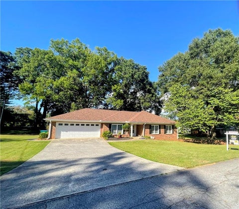 Homes For Sale - 2520 Morningside Drive<br/> Austell, GA 30106