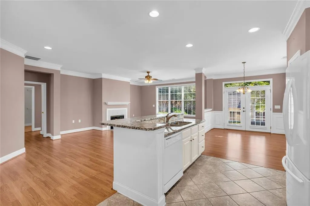 Cumming, Georgia 30041, United States, 3 Bedrooms Bedrooms, ,2 BathroomsBathrooms,Residential,Active,213592