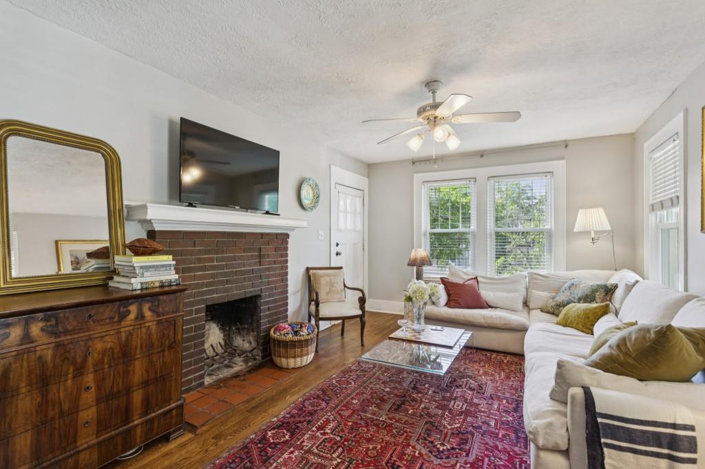 1936 Hallman Street NE