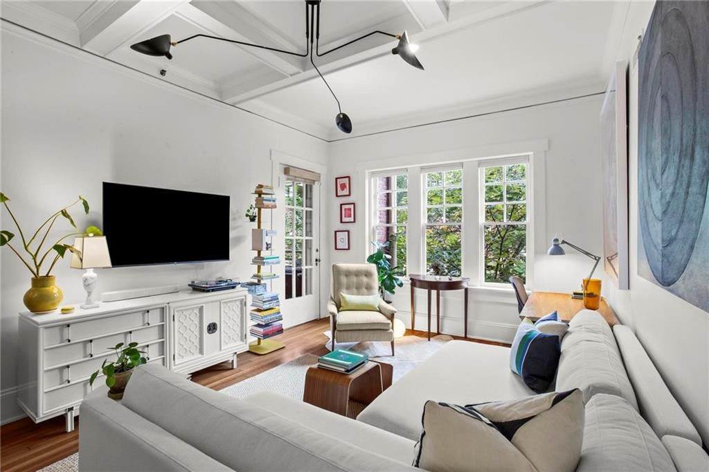 266 11th Street NE 105