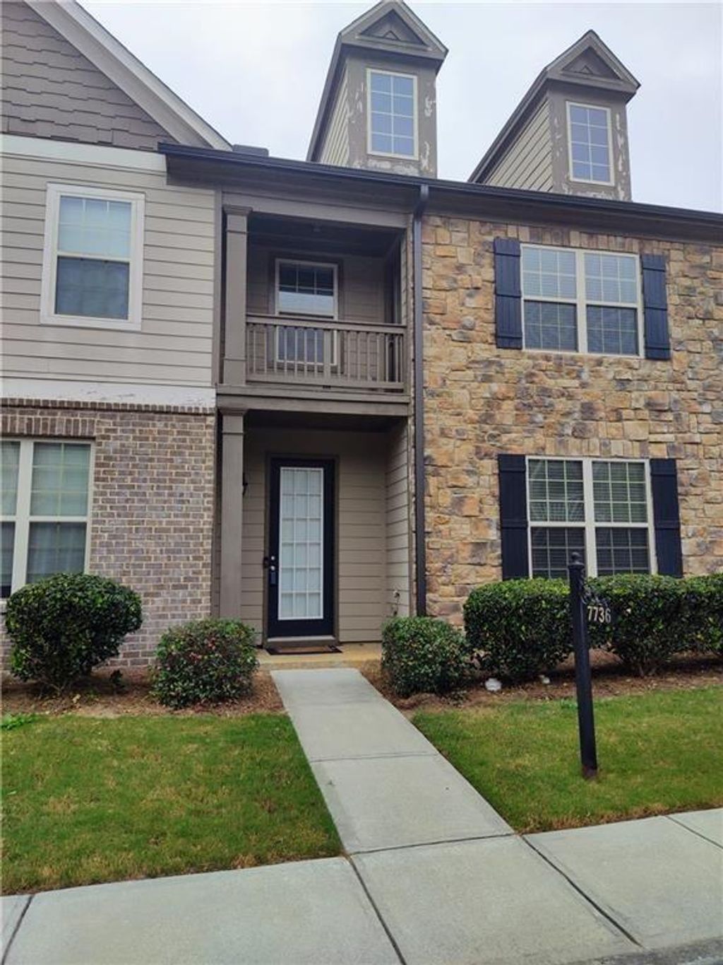 Photo of 7736 Rutgers Circle S, Fairburn, GA 30213 (MLS # 7727681)