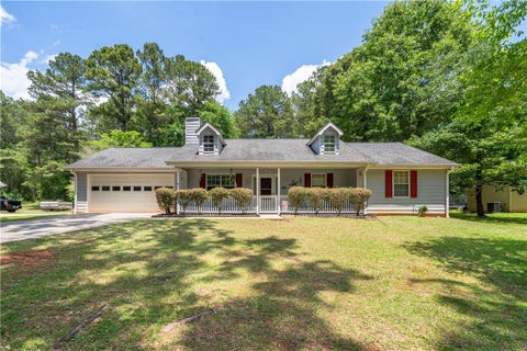 Homes For Sale - 150 Willow Shoals Drive<br/> Covington, GA 30016